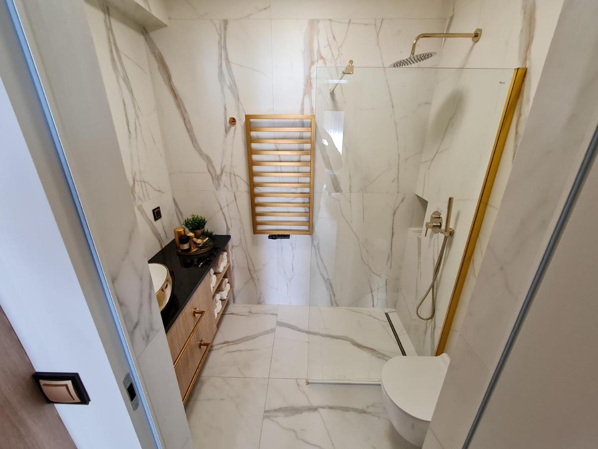 Apartamenty Hallera 4 Jarocin Exteriér fotografie